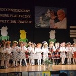 Rysowały i śpiewały dla papieża 