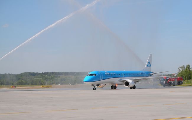 Inauguracja połączenia lotniczego Kraków-Amsterdam