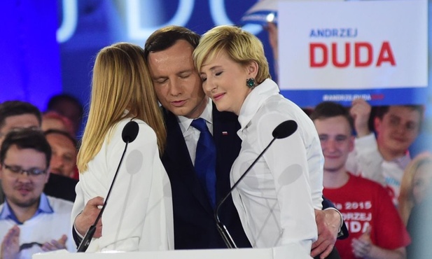 Już wiemy, kto stoi za Dudą