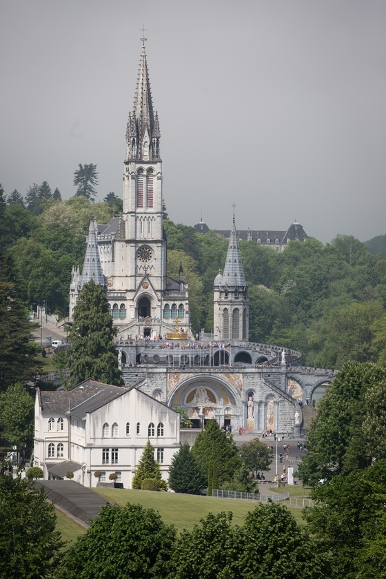 Lourdes