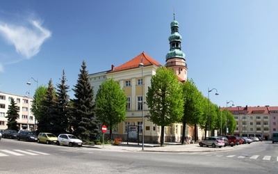 Hołd dla odbudowujących Polskę