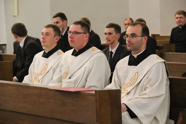 Przysięgi diakonów w przeddzień święceń prezbiteratu