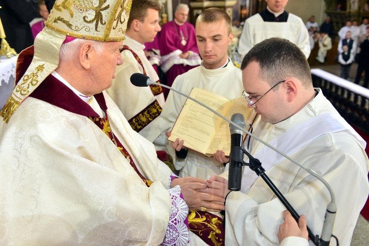 Prezbiterat – liturgia święceń