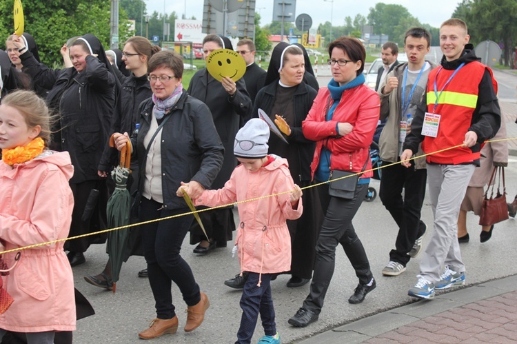 IV Marsz dla Życia i Rodziny na ulicach Oświęcimia - cz. 1