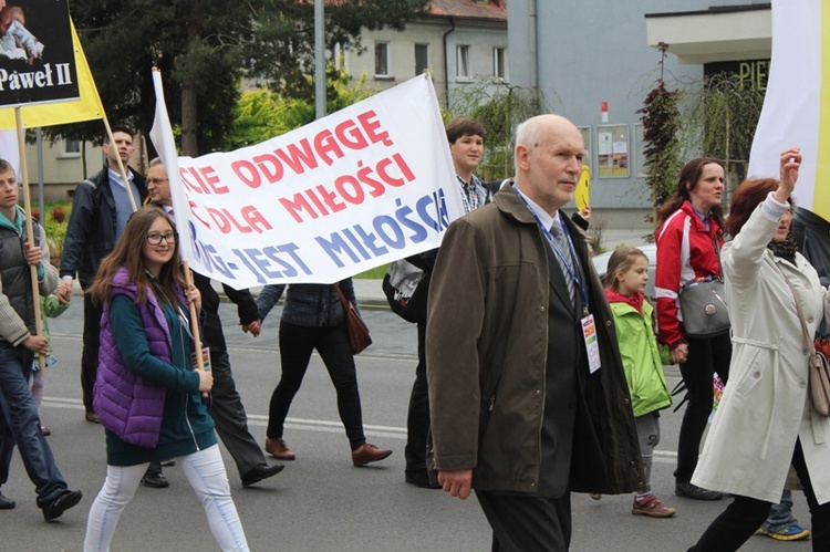 IV Marsz dla Życia i Rodziny na ulicach Oświęcimia - cz. 2