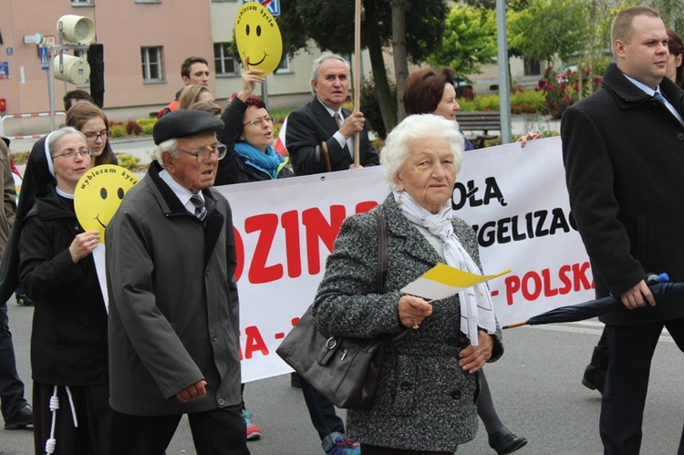 IV Marsz dla Życia i Rodziny na ulicach Oświęcimia - cz. 2