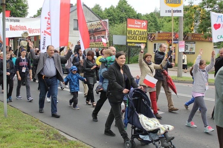 IV Marsz dla Życia i Rodziny na ulicach Oświęcimia - cz. 2