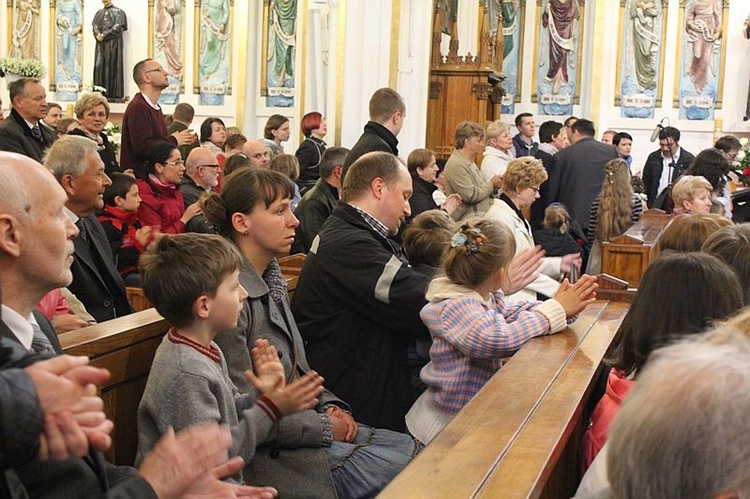 Msza św. uczestników IV Marszu dla Życia i Rodziny