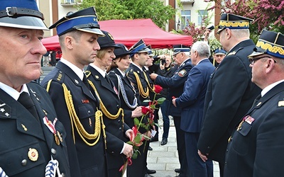  Podczas święta zasłużonym wręczono medale i resortowe odznaczenia