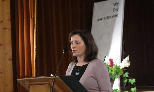 Żywiec czyta teksty papieża