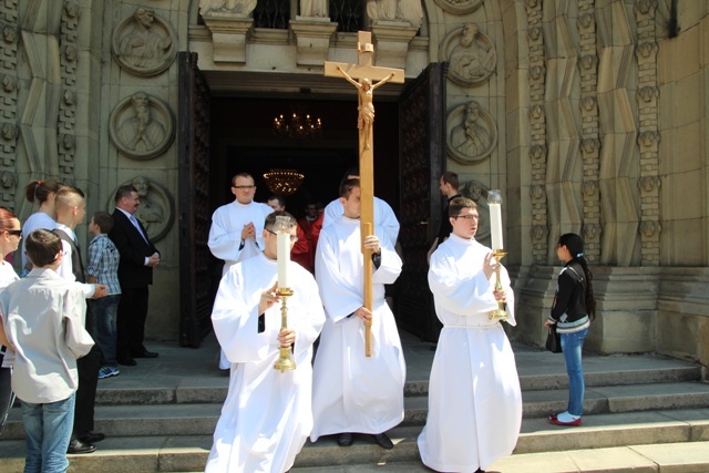 Święcenia kapłańskie w Bielsku-Białej A.D. 2015/ cz.2