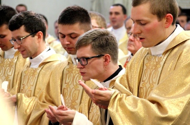 Służcie Słowu i Eucharystii