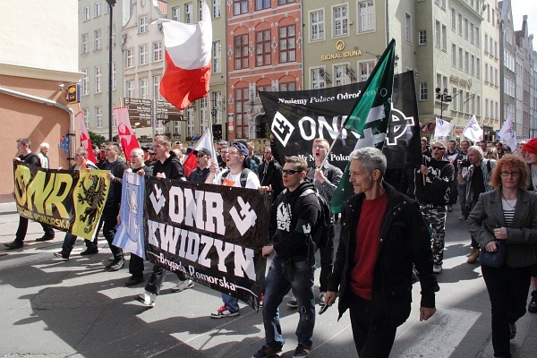 "Marsz równości" i manifestacja narodowców