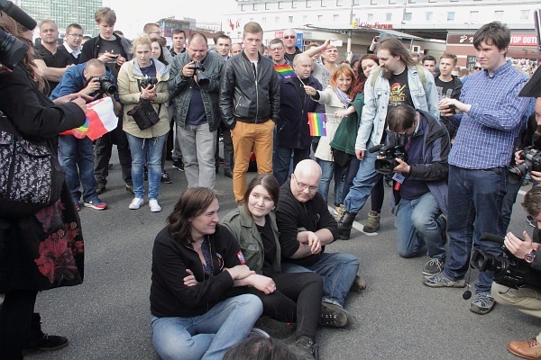 "Marsz równości" i manifestacja narodowców