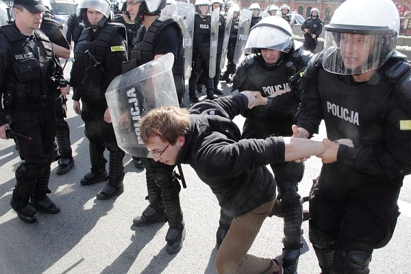 "Marsz równości" i manifestacja narodowców