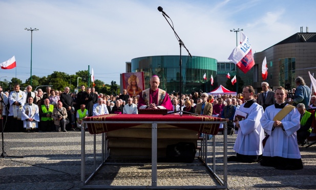 Poznań: Wdzięczni za niepodległość. Wszyscy?