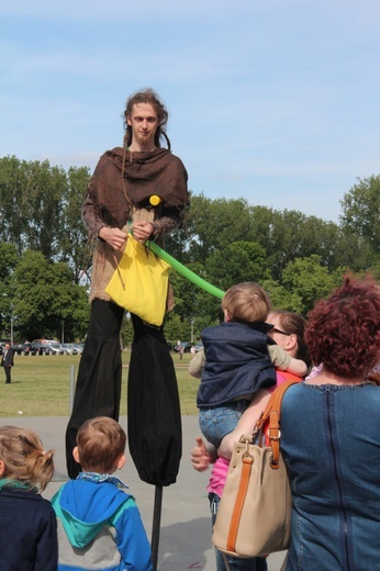 Piknik rodzinny na łowickich Błoniach