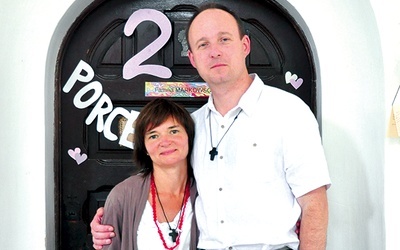  – Katarzyna i Paweł Markowscy to jedno z dwóch małżeństw,  które poprowadzą rekolekcje. Są 21 lat po ślubie, mają troje dzieci 