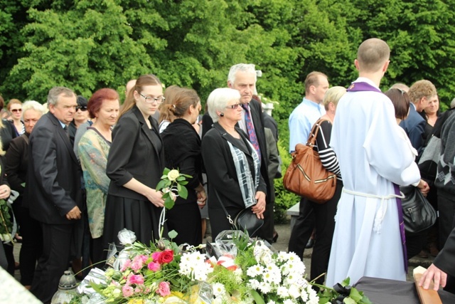 Pogrzeb śp. ks. kan. Piotra Kocura w Skoczowie