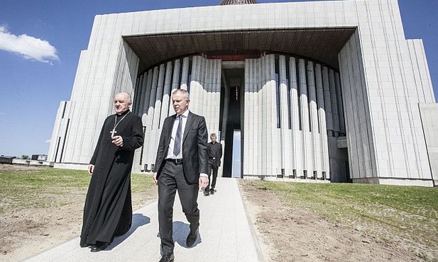 Czy papież odwiedzi Warszawę?