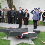 Odsłonięcie pomnika żydowskiego w Pile