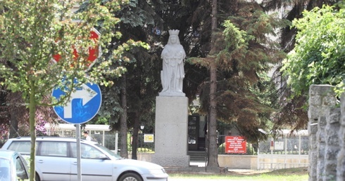 Zmiotło Lenina, stanął Jagiełło