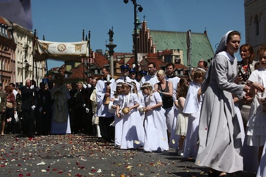 Tłumy szły za Chrystusem