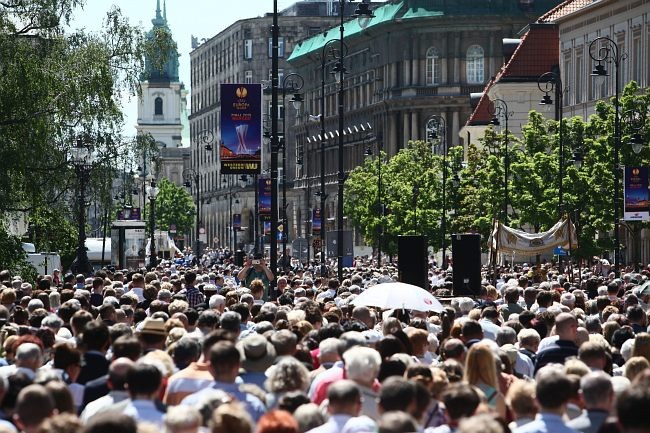 Tłumy szły za Chrystusem