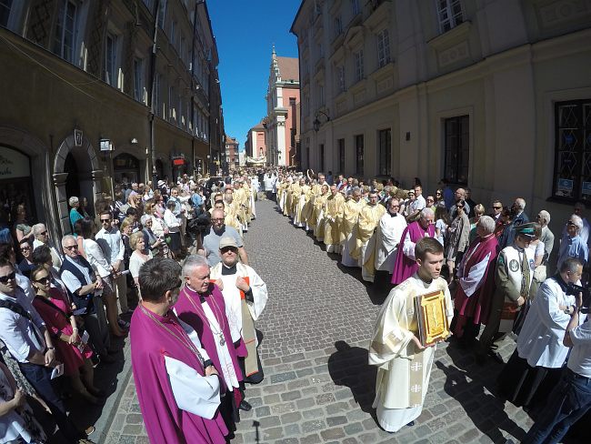 Tłumy szły za Chrystusem