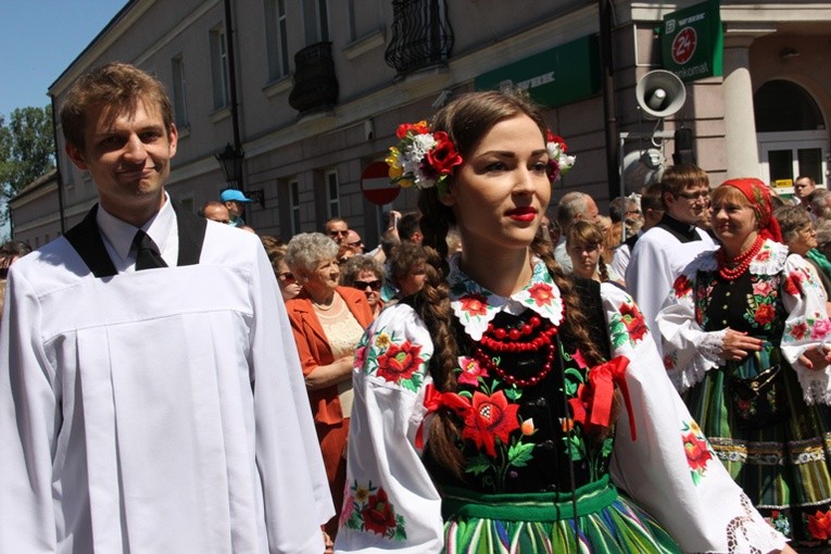 Procesja Bożego Ciała w Łowiczu, cz. I