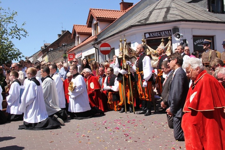Procesja Bożego Ciała w Łowiczu, cz. I