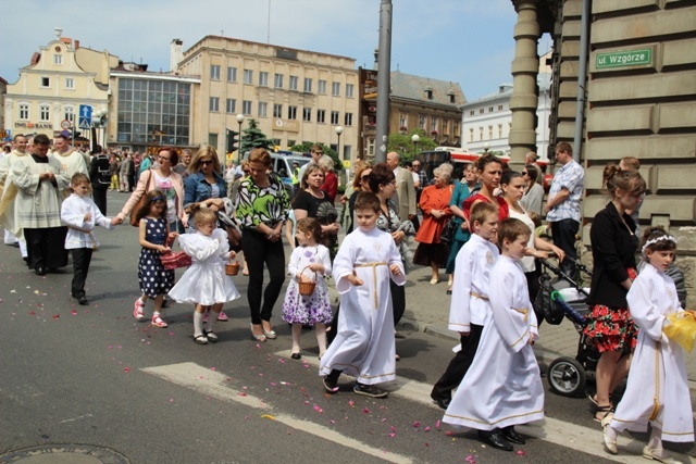 Procesja Bożego Ciała ulicami Bielska-Białej