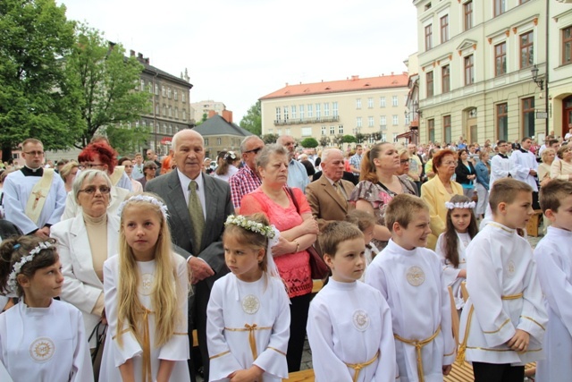 Procesja Bożego Ciała ulicami Bielska-Białej