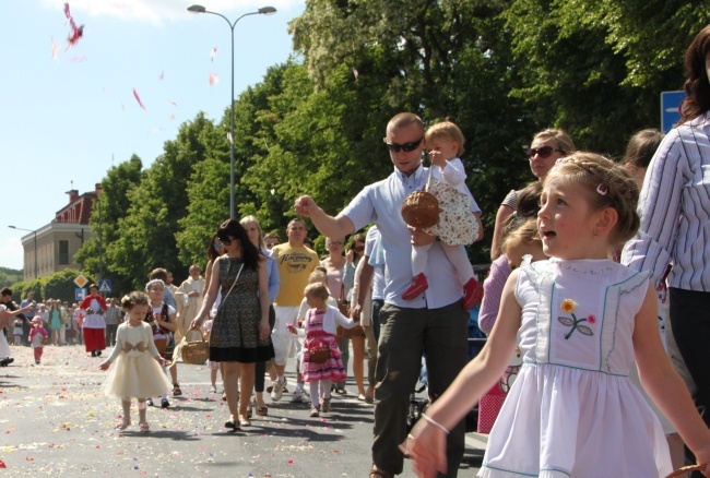 Z Chrystusem na ulicach w Trzebnicy