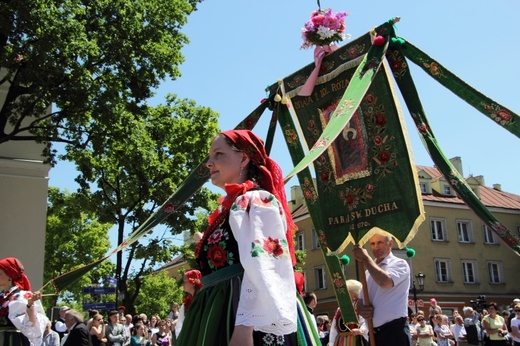 Procesja Bożego Ciała w Łowiczu, cz. II