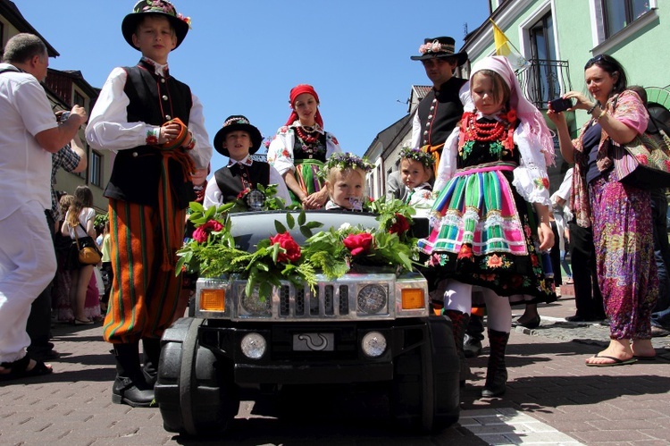 Procesja Bożego Ciała w Łowiczu, cz. II