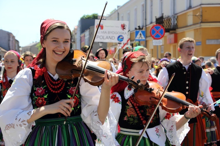 Parada pasiaków w Łowiczu