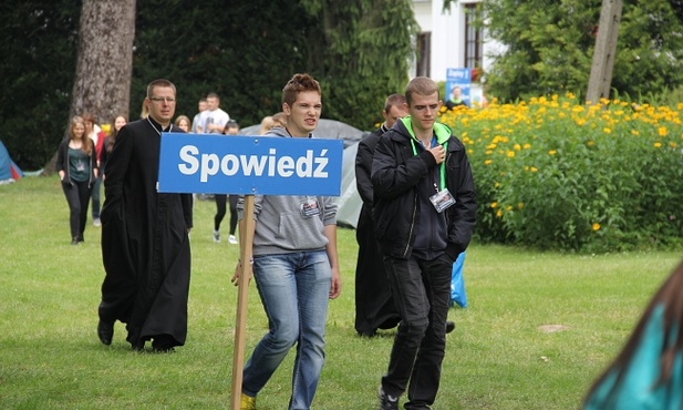 Papież: zakonnicy powołani, by być miłosiernymi