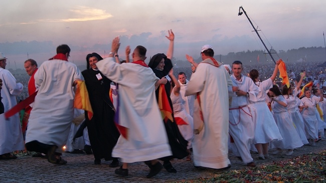 Tak, tak, Panie, Ty wiesz, że Cię kocham!