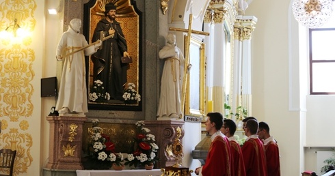 Procesja z relikwiami św. Jana Sarkandra
