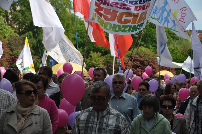 Marsz dla Życia i Rodziny w Kołobrzegu