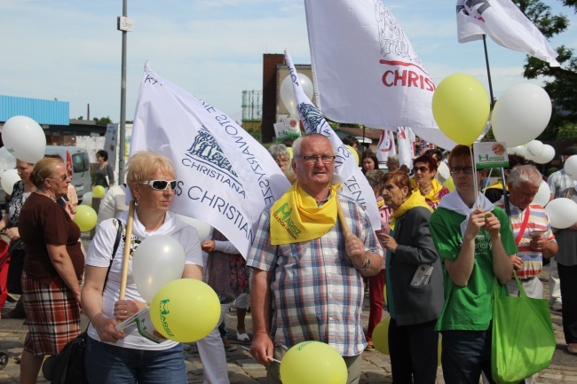 VI Archidiecezjalny Marsz dla Życia i Rodziny