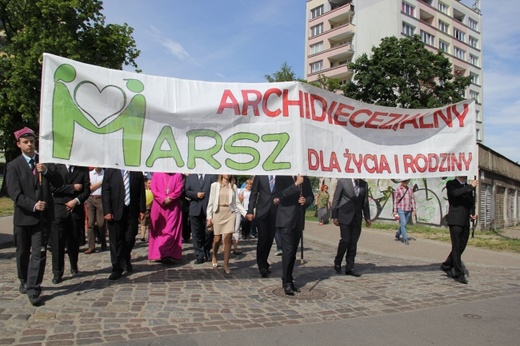 VI Archidiecezjalny Marsz dla Życia i Rodziny