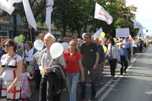 VI Archidiecezjalny Marsz dla Życia i Rodziny