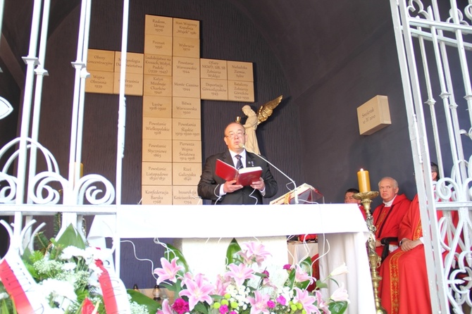 Poświęcenie kaplicy "Golgota Ojczyzny" w Katowicach