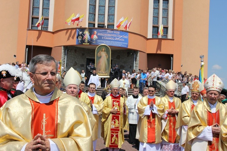 Uroczyste odprowadzenie obrazu do samochodu-kaplicy