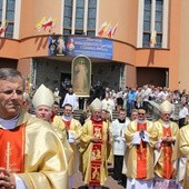 Uroczyste odprowadzenie obrazu do samochodu-kaplicy