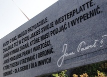 Poświęcenie tablicy na Westerplatte