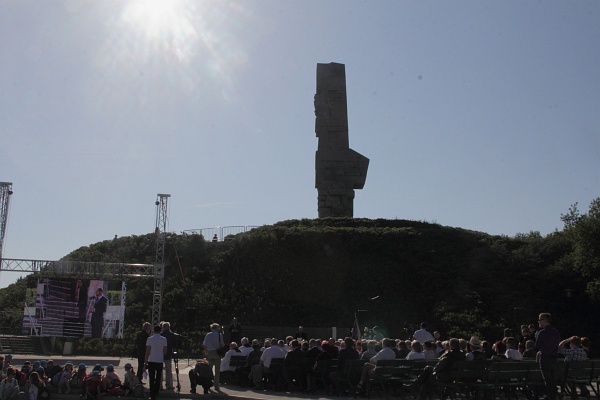 Poświęcenie tablicy na Westerplatte