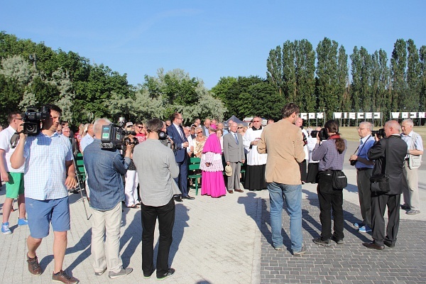 Poświęcenie tablicy na Westerplatte